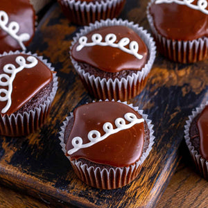 Copycat Hostess Cupcakes